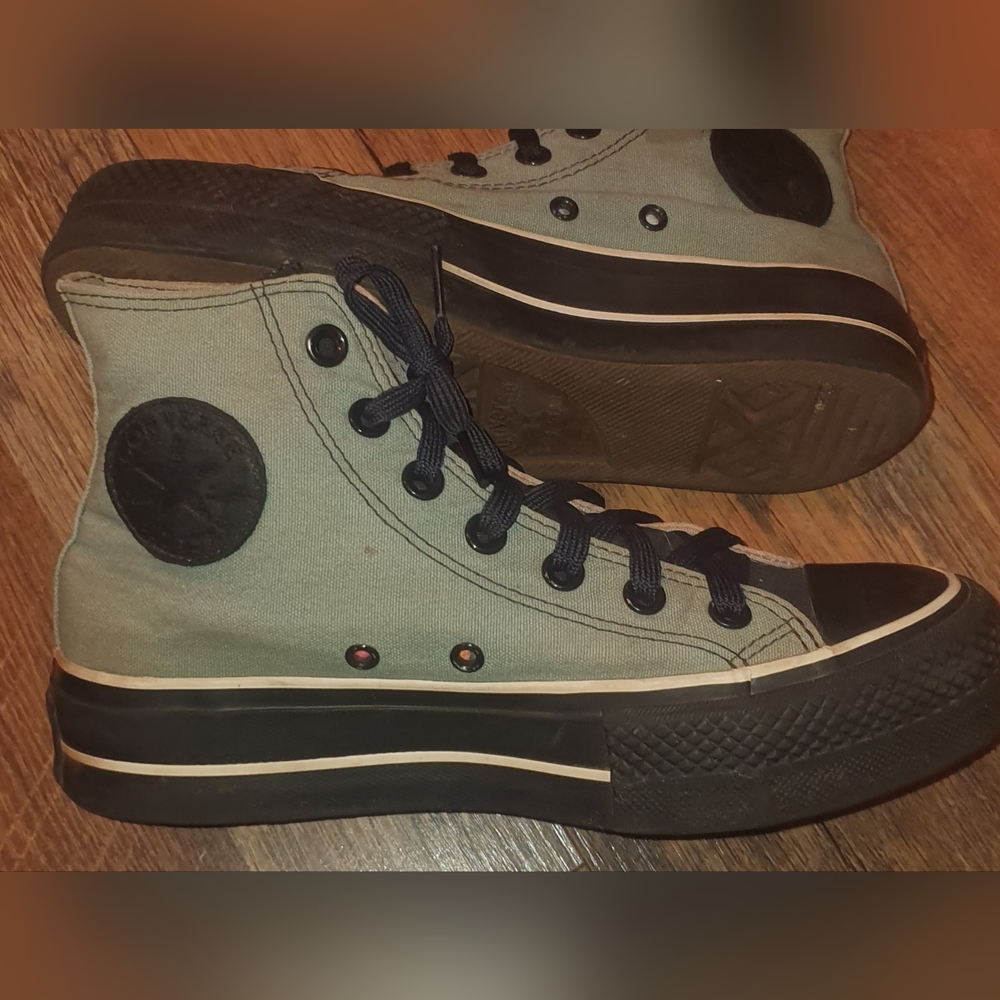 Converse - Picture 5 of 5